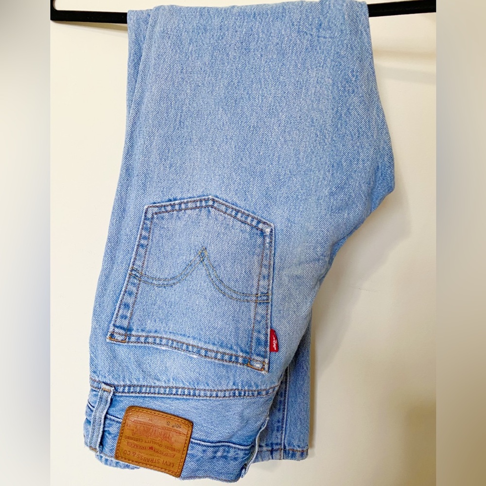 Levi jeans